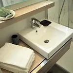 リシュリュー シックスイーツ * パリ