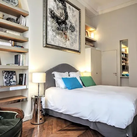 Richelieu Chicsuites Апартаменты