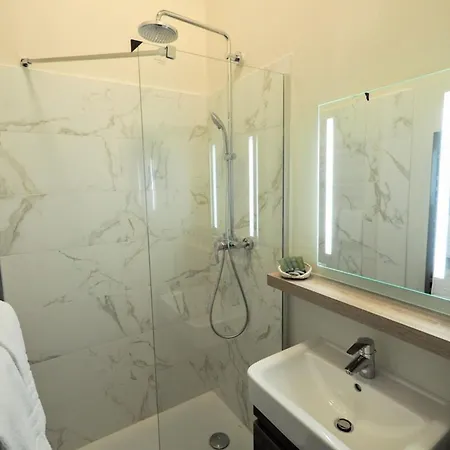 Richelieu Chicsuites