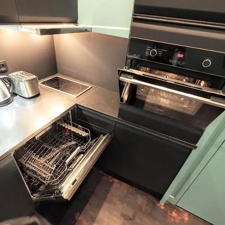 리슐리외 시크스위트 *